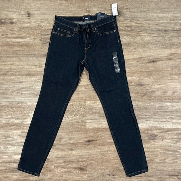 New Gap Denim Leggings! - Picture 2 of 4